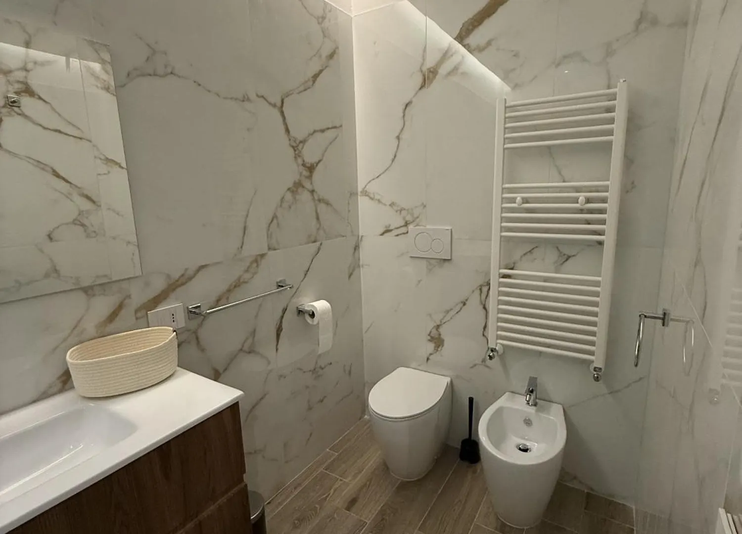 Home In Napoli Guest house